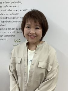 加反 奈緒美（スタイリスト）Naomi Kasori（Stylist）
